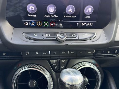 Used 2019 Chevrolet Camaro SS RWD image 23