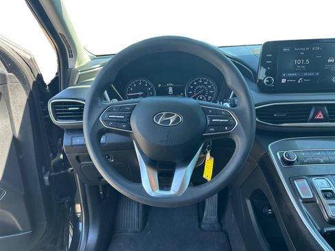 Used 2021 Hyundai Santa Fe SE FWD image 3