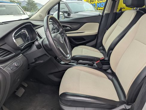 Used 2017 Buick Encore Preferred AWD/4WD image 23