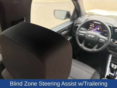 Used 2024 Chevrolet Colorado Trail Boss w/ Technology Package image 12