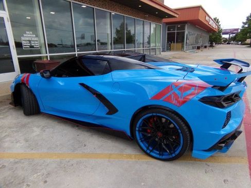 Used 2021 Chevrolet Corvette Stingray Preferred Conv w/ Z51 Performance Package RWD image 24