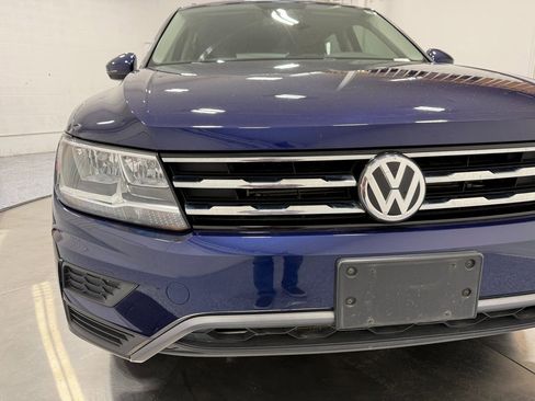 Used 2021 Volkswagen Tiguan SE FWD image 59