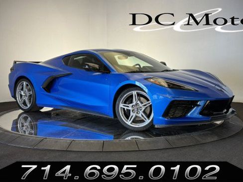 Used 2024 Chevrolet Corvette Stingray Premium Cpe w/ Z51 Performance Package RWD image 1