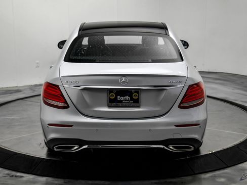 Used 2020 Mercedes-Benz E 350 4MATIC Sedan w/ Parking Assistance Package image 11