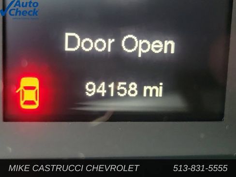 Used 2017 Jeep Cherokee Latitude w/ Cold Weather Group AWD/4WD image 14