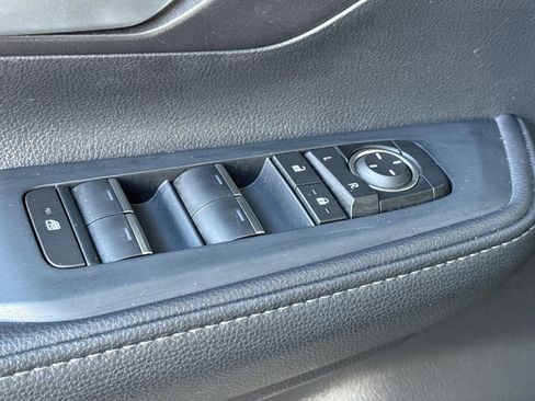Used 2025 Toyota Grand Highlander FWD image 14