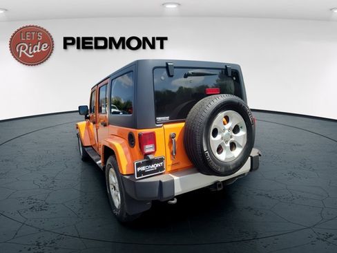 Used 2013 Jeep Wrangler Unlimited Sahara w/ Connectivity Group image 5