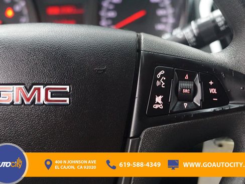 Used 2017 GMC Terrain SLE FWD image 19