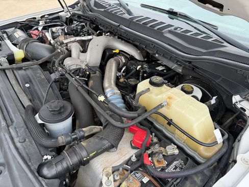 Used 2020 Ford F350 XL w/ Power Equipment Group image 23