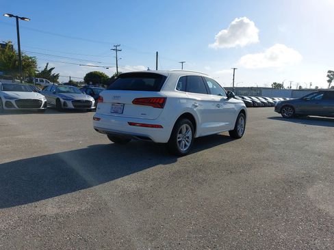 Used 2020 Audi Q5 2.0T Premium Plus w/ Convenience Package AWD/4WD image 3