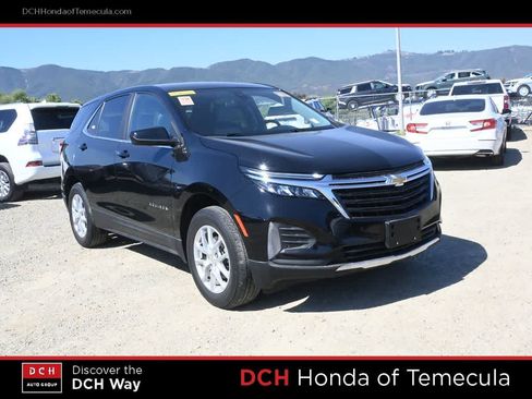 Used 2023 Chevrolet Equinox LT w/ Driver Convenience Package AWD/4WD image 3