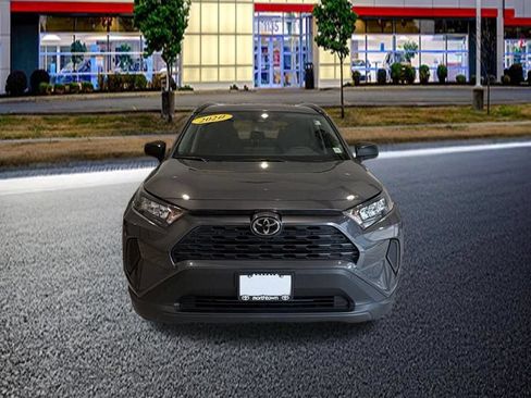 Used 2020 Toyota RAV4 LE w/ All Weather Liner Package AWD/4WD image 4