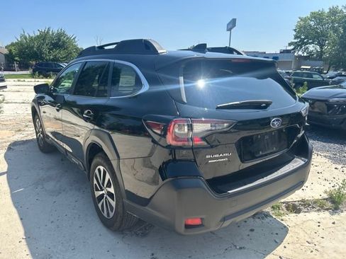 Certified 2025 Subaru Outback Premium w/ Popular Package #1A AWD/4WD image 7