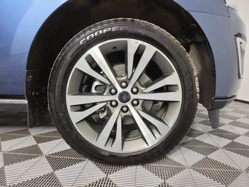 Used 2019 Ford Expedition Max Limited AWD/4WD image 9