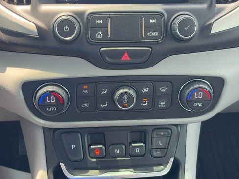 Used 2021 GMC Terrain SLT AWD/4WD image 22