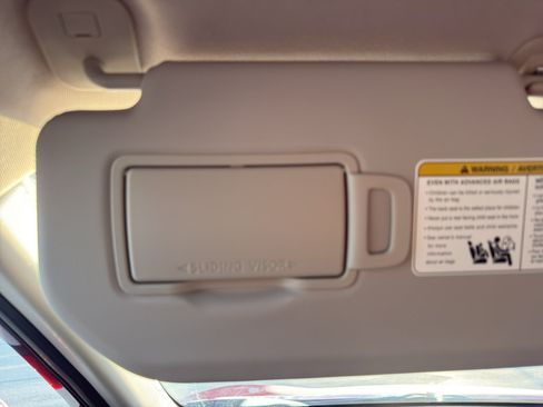 Certified 2025 Nissan Rogue SV AWD/4WD image 24