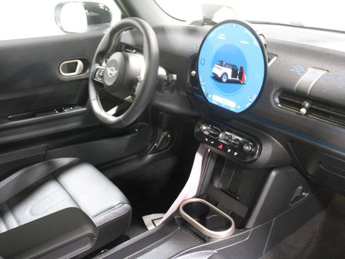 Used 2026 MINI Cooper S FWD image 4
