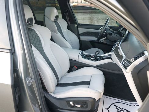Used 2022 BMW X5 M Competition w/ Ultimate Package image 36