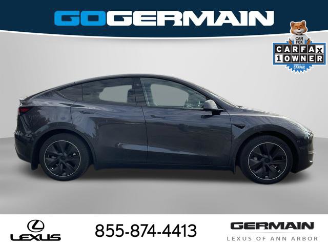 Used 2024 Tesla Model Y Long Range AWD/4WD image 9
