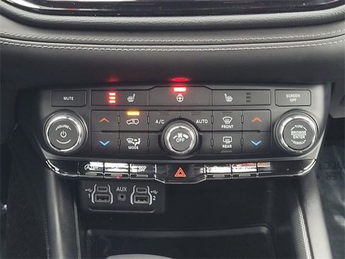 Used 2022 Dodge Durango GT w/ Trailer Tow Group IV image 14