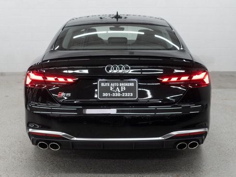 Used 2024 Audi S5 Premium w/ Convenience Package AWD/4WD image 4