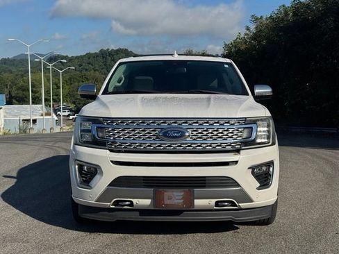 Used 2019 Ford Expedition Max Platinum AWD/4WD image 2