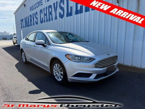 Used 2017 Ford Fusion S FWD image 1