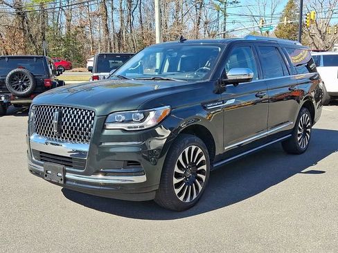Used 2022 Lincoln Navigator L Black Label image 3
