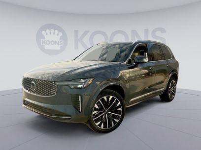 New 2026 Volvo XC90 T8 Plus w/ Protection Package Premier