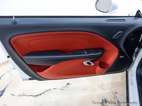 Used 2021 Dodge Challenger GT w/ Plus Package image 24