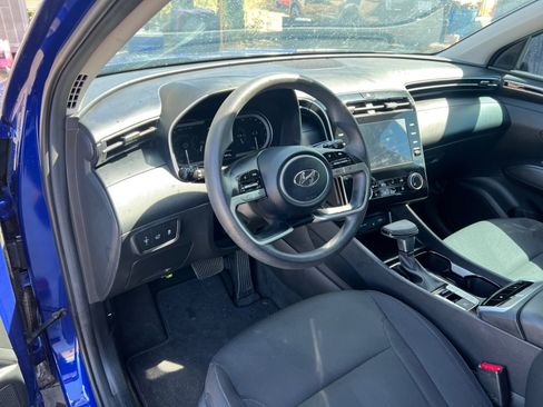 Used 2023 Hyundai Tucson SEL w/ Cargo Package image 18