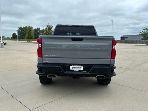 Used 2024 Chevrolet Silverado 1500 LT Trail Boss w/ LT Trail Boss Premium Package AWD/4WD image 39