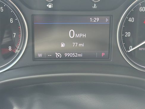 Used 2020 Buick Enclave Essence AWD/4WD image 20