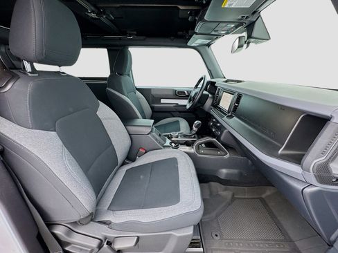 Used 2023 Ford Bronco Big Bend image 18