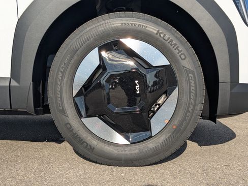 New 2026 Kia EV9 Light RWD image 13