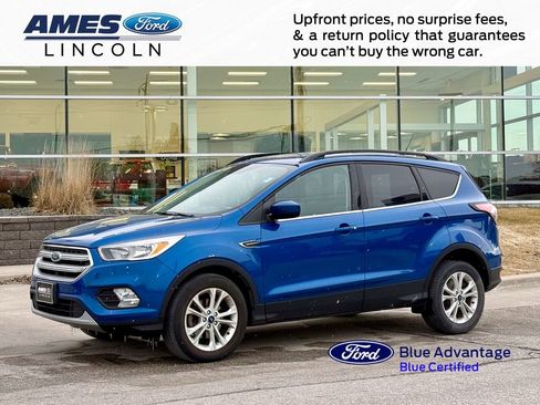 Used 2018 Ford Escape SE w/ SE Sync 3 Package image 1