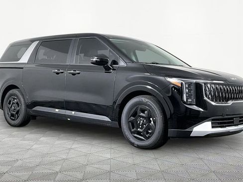 New 2026 Kia Carnival image 3