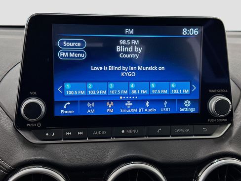 Used 2024 Nissan Sentra SV FWD image 21