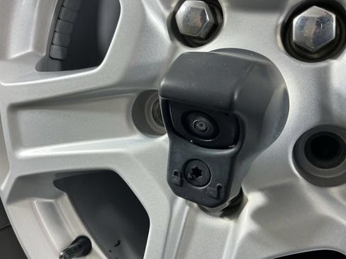 Used 2020 Jeep Wrangler Unlimited Sport S AWD/4WD image 9