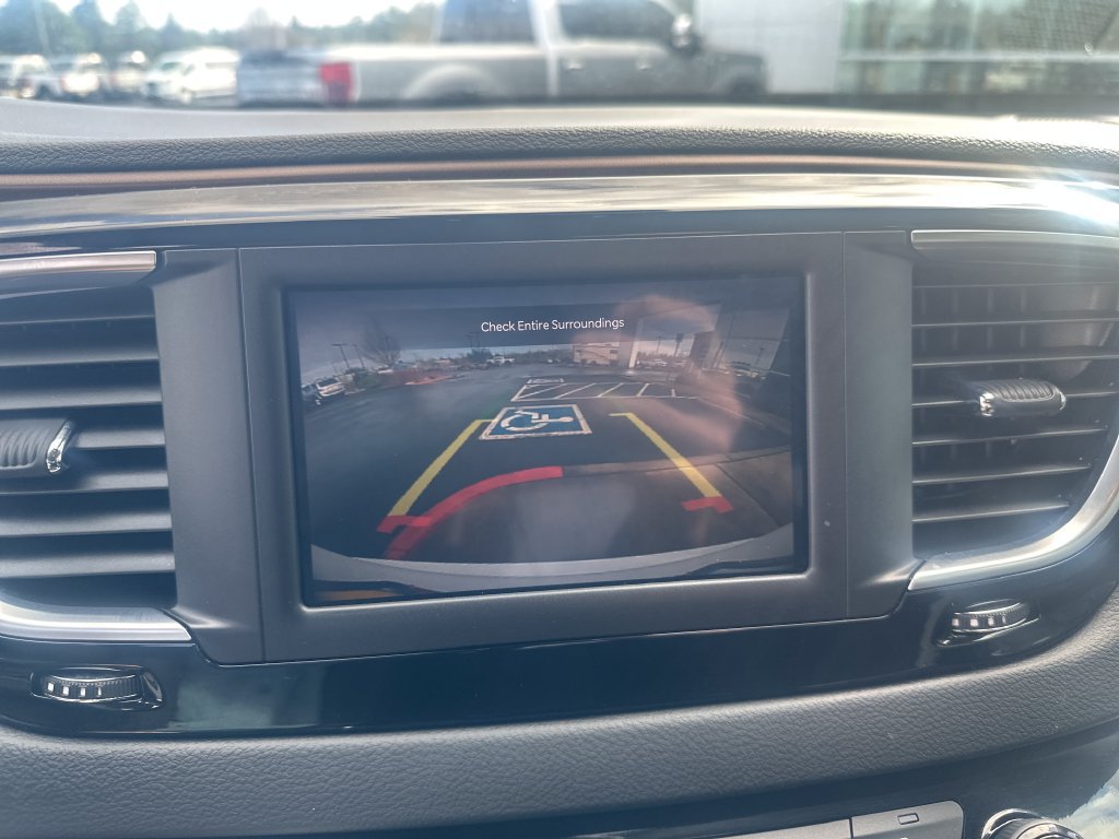 Used 2023 Chrysler Voyager LX FWD image 19