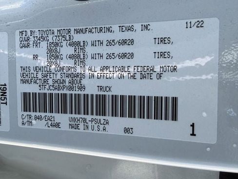 Used 2023 Toyota Tundra Limited w/ Power Package RWD image 34