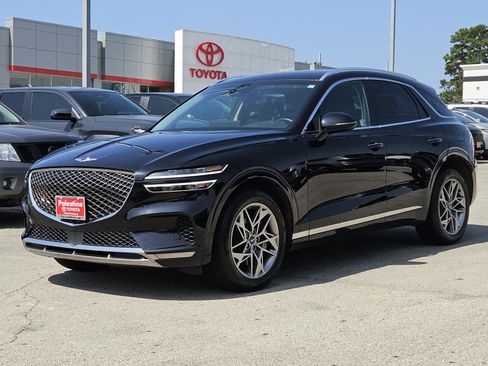 Used 2025 Genesis GV70 2.5T AWD/4WD image 3