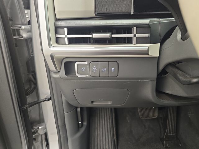 Used 2026 Hyundai Santa Fe SEL AWD/4WD image 35