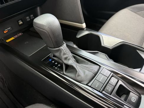 Used 2025 Toyota Camry LE image 20