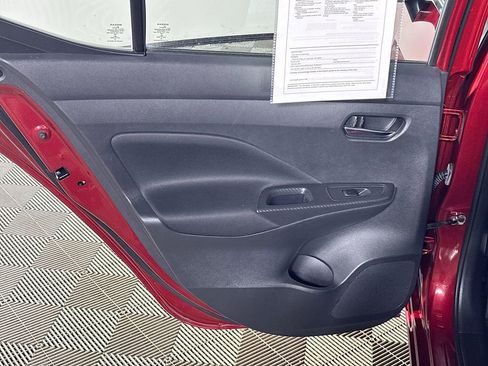 Used 2021 Nissan Versa SV FWD image 18