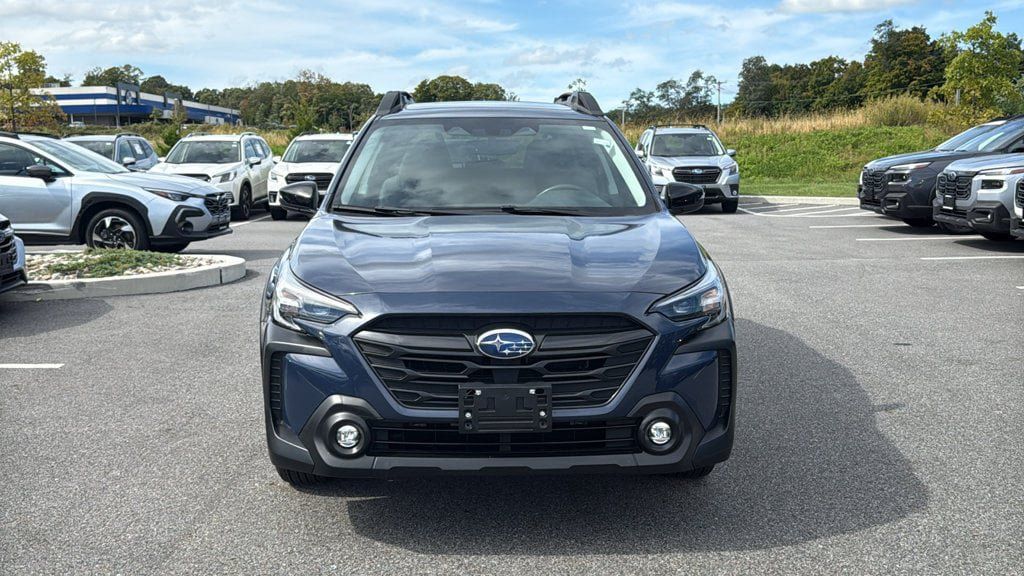 Certified 2024 Subaru Outback Onyx Edition AWD/4WD image 2