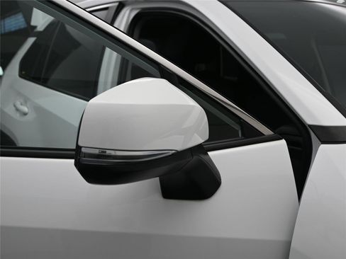 Used 2023 Toyota RAV4 LE image 16