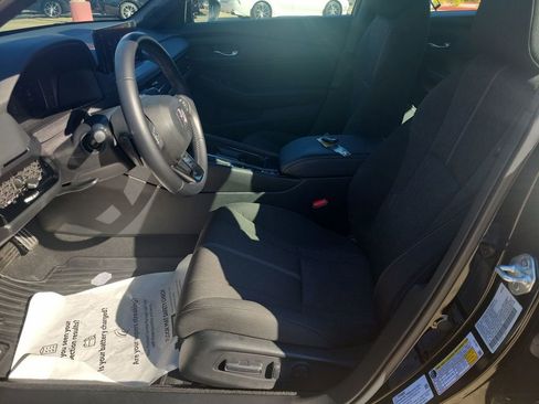 Used 2023 Honda Accord Sport image 17