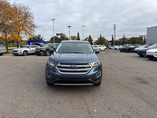 Used 2018 Ford Edge SEL w/ Equipment Group 201A AWD/4WD image 2