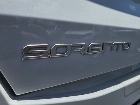 Used 2024 Kia Sorento X-Line EX AWD/4WD image 15